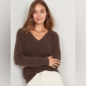 Old Navy V-Neck Brown Sweater